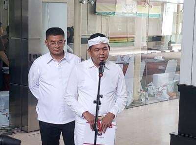 Dedi Mulyadi Bilang Total Belanja Tak Penting di Jabar Rp5 Triliun, Anggaran Dinas Luar Negeri Dicoret Dedi Mulyadi Bilang Total Belanja Tak Penting di Jabar Rp5 Triliun, Anggaran Dinas Luar Negeri Dicoret