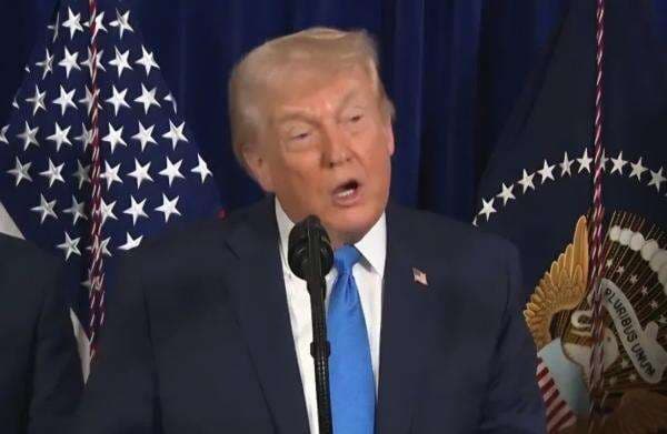 Senat AS Sahkan Resolusi Larang Trump Serang Venezuela Lagi Senat AS Sahkan Resolusi Larang Trump Serang Venezuela Lagi