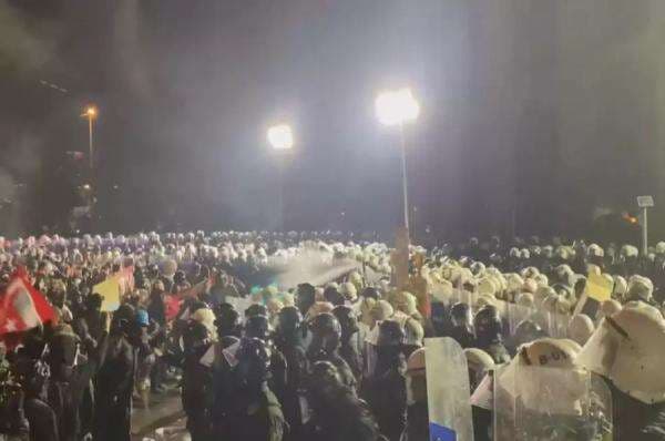 Demo Marah pada Erdogan Makin Membesar: Turki Jadi Negara Otoriter atau Demokratis?' Demo Marah pada Erdogan Makin Membesar: Turki Jadi Negara Otoriter atau Demokratis?'