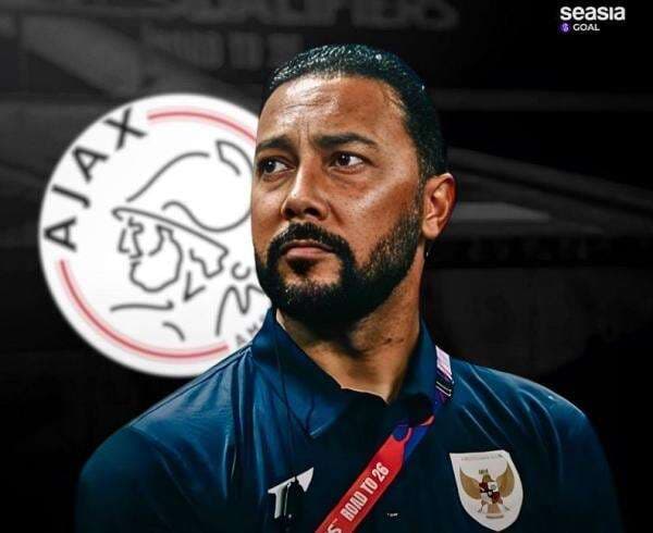 Denny Landzaat Ditawari Jadi Asisten Pelatih Ajax: Bertahan di Timnas Indonesia atau Balik ke Liga Belanda? Denny Landzaat Ditawari Jadi Asisten Pelatih Ajax: Bertahan di Timnas Indonesia atau Balik ke Liga Belanda?