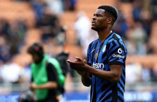 Dumfries Ditawari ke Barcelona, Inter Milan Siap Melepas? Dumfries Ditawari ke Barcelona, Inter Milan Siap Melepas?