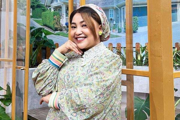 Deretan Kebaikan Mpok Alpa, Wakaf Ambulans hingga Peralatan Salat untuk Masjid Deretan Kebaikan Mpok Alpa, Wakaf Ambulans hingga Peralatan Salat untuk Masjid