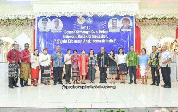 Bertemu Guru Sub Rayon Kota Raja ini Harapan Pj. Walikota Kupang Bertemu Guru Sub Rayon Kota Raja ini Harapan Pj. Walikota Kupang