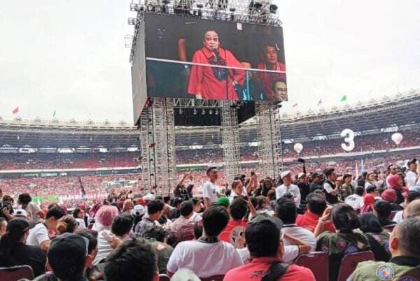 Di Konser Salam Metal, Megawati Minta TNI-Polri Tak Intimidasi Rakyat