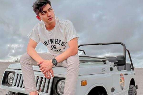 Di Mana Teuku Ryan Bekerja sebelum Menikah dengan Ria Ricis? Di Mana Teuku Ryan Bekerja sebelum Menikah dengan Ria Ricis?