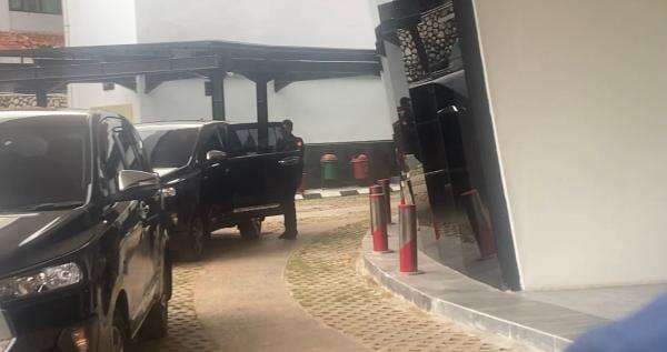 Diperiksa MKD DPR soal Gestur Tak Pantas saat Live TikTok, Prana Putra Sohe: Terus Terang Menyesal Diperiksa MKD DPR soal Gestur Tak Pantas saat Live TikTok, Prana Putra Sohe: Terus Terang Menyesal