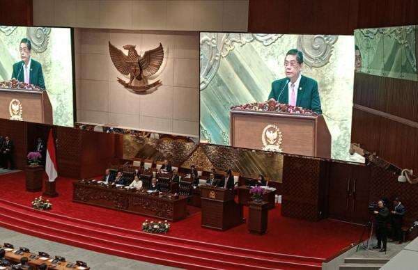 Dipimpin Puan, 293 Anggota DPR Hadiri Rapat Paripurna Pengesahan RUU TNI di Tengah Pro Kontra Publik Dipimpin Puan, 293 Anggota DPR Hadiri Rapat Paripurna Pengesahan RUU TNI di Tengah Pro Kontra Publik