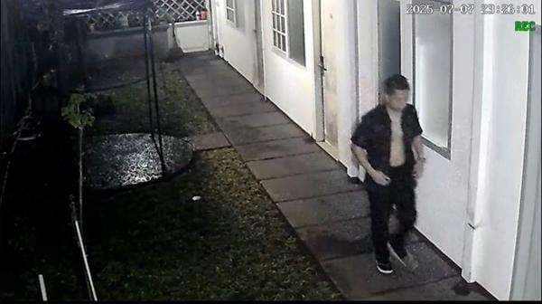 TB Hasanuddin Tidak Yakin Diplomat Kemlu Bunuh Diri, Ini Alasannya TB Hasanuddin Tidak Yakin Diplomat Kemlu Bunuh Diri, Ini Alasannya