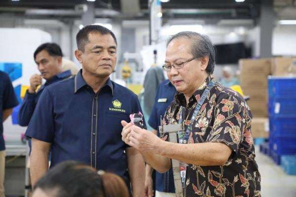 Dirjen Bea Cukai Tinjau Kawasan Berikat, Dorong Pertumbuhan Industri dan Ekspor Dirjen Bea Cukai Tinjau Kawasan Berikat, Dorong Pertumbuhan Industri dan Ekspor