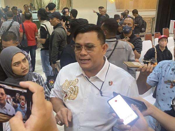 Dugaan Korupsi Mafia Judol Komdigi, Polisi Geledah Lima Rumah Dugaan Korupsi Mafia Judol Komdigi, Polisi Geledah Lima Rumah