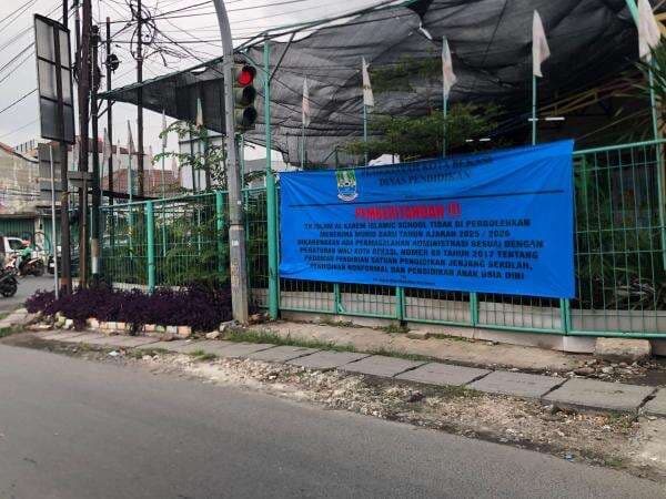 Disdik Bekasi Segel Sekolah Swasta, Tak Sesuai Kurikulum Cambridge yang Dijanjikan Disdik Bekasi Segel Sekolah Swasta, Tak Sesuai Kurikulum Cambridge yang Dijanjikan