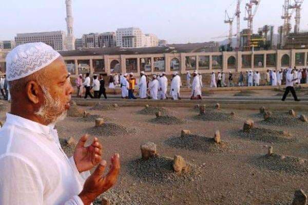 Doa Malam Jumat untuk Hadiah Ahli Kubur dan Susunan Bacaannya Doa Malam Jumat untuk Hadiah Ahli Kubur dan Susunan Bacaannya