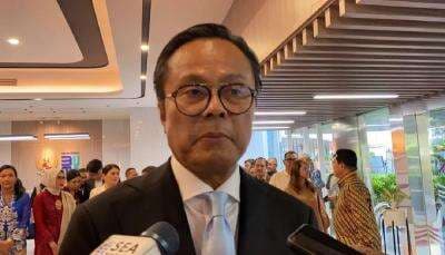 Profil Dony Oskaria, Paman Nagita Slavina Ditunjuk Jadi COO Danantara Pernah Kerja sebagai Petugas Call Center Profil Dony Oskaria, Paman Nagita Slavina Ditunjuk Jadi COO Danantara Pernah Kerja sebagai Petugas Call Center