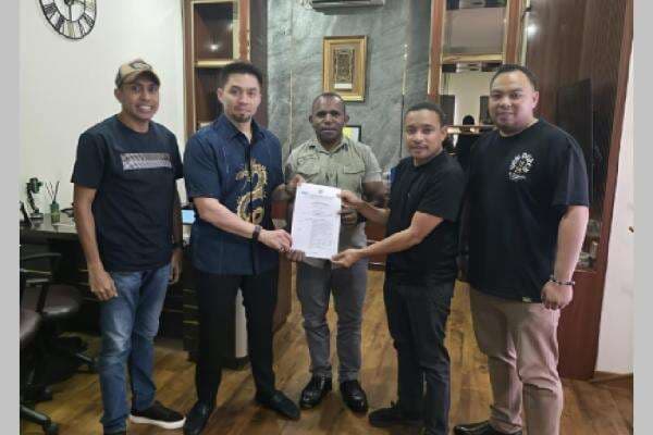 DPP KNPI Tunjuk Sedek Bahta, Adrian Thie dan Yustinus Tebai Caretaker Papua Tengah DPP KNPI Tunjuk Sedek Bahta, Adrian Thie dan Yustinus Tebai Caretaker Papua Tengah