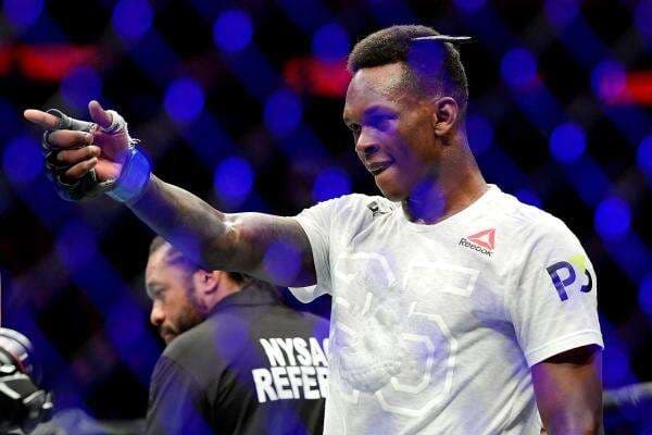 Dricus du Plessis Bikin Penggemar Murka Gara-gara Sebut Israel Adesanya Lawan Terberatnya di UFC Dricus du Plessis Bikin Penggemar Murka Gara-gara Sebut Israel Adesanya Lawan Terberatnya di UFC