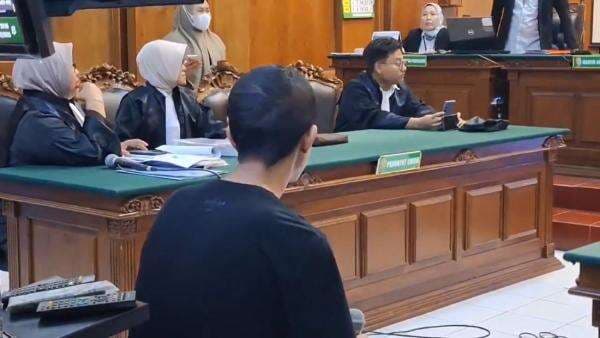 Kisah Driver Ojol Terseret Kasus Pencucian Uang Rp119 Miliar Diupah Rp250 Ribu Kisah Driver Ojol Terseret Kasus Pencucian Uang Rp119 Miliar Diupah Rp250 Ribu