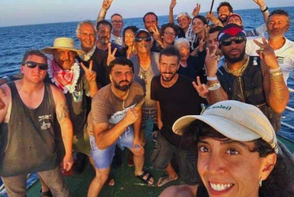 Drone Israel Mengepung, Kontak Hilang dengan Kapal Handala yang Menuju Gaza Drone Israel Mengepung, Kontak Hilang dengan Kapal Handala yang Menuju Gaza