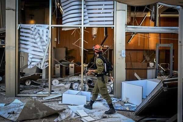 Drone Shahid-136 Terbang Diam-diam dan Tak Bisa Dicegat, Pusat Komando Militer Israel Hancur Drone Shahid-136 Terbang Diam-diam dan Tak Bisa Dicegat, Pusat Komando Militer Israel Hancur