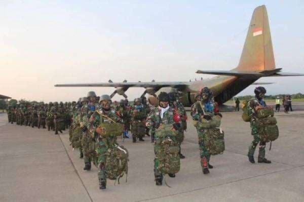 Dua Jenderal TNI Bintang 3 Aktif Pemilik Brevet Cakra Kostrad, Nomor 1 Mantan Danjen Kopassus Dua Jenderal TNI Bintang 3 Aktif Pemilik Brevet Cakra Kostrad, Nomor 1 Mantan Danjen Kopassus