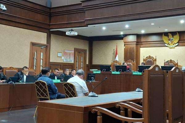 Erintuah Damanik-Mangapul Hakim Pemvonis Bebas Ronald Tannur Divonis 7 Tahun Penjara Erintuah Damanik-Mangapul Hakim Pemvonis Bebas Ronald Tannur Divonis 7 Tahun Penjara