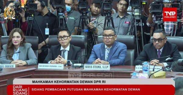 Daftar Lengkap Putusan Etik 5 Anggota DPR, Sahroni Dapat Hukuman Terberat Daftar Lengkap Putusan Etik 5 Anggota DPR, Sahroni Dapat Hukuman Terberat