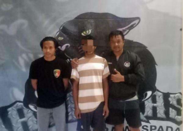 Ditangkap Karena Curi Ban Serep Mobil, Pelaku Ini juga DPO Pengerusakan TPS di Parado Bima Ditangkap Karena Curi Ban Serep Mobil, Pelaku Ini juga DPO Pengerusakan TPS di Parado Bima