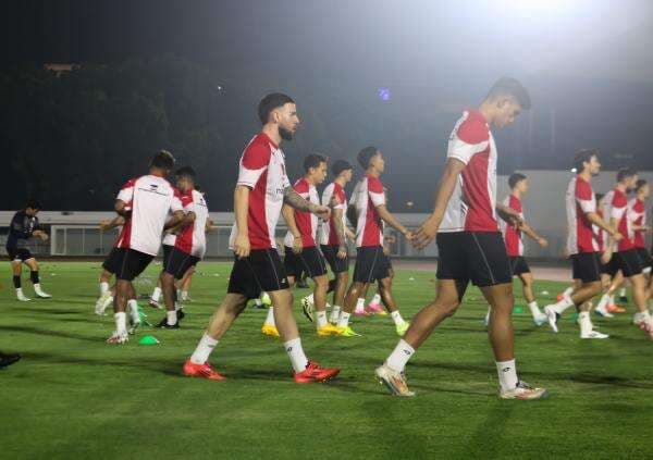 Tidak Ikut Latihan Jelang Melawan Arab Saudi, Kevin Diks Masih Dalam Pemeriksaan Usai Cedera Tidak Ikut Latihan Jelang Melawan Arab Saudi, Kevin Diks Masih Dalam Pemeriksaan Usai Cedera