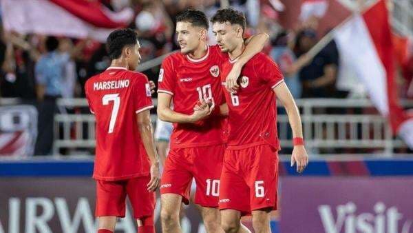 Patrick Kluivert Mencoret Empat Pemain di Laga Timnas Indonesia vs Australia Patrick Kluivert Mencoret Empat Pemain di Laga Timnas Indonesia vs Australia
