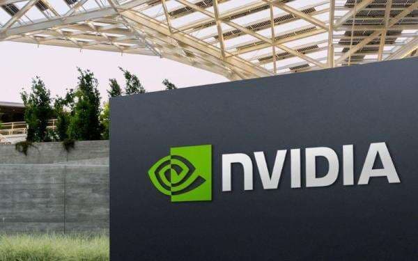 Usai SoftBank, Giliran Peter Thiel Jual Seluruh Saham Nvidia Rp1,67 Triliun Usai SoftBank, Giliran Peter Thiel Jual Seluruh Saham Nvidia Rp1,67 Triliun