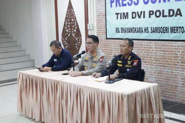 Update Korban Ponpes Al Khoziny, Tim DVI Polda Jatim Sudah Identifikasi 51 Jenazah Update Korban Ponpes Al Khoziny, Tim DVI Polda Jatim Sudah Identifikasi 51 Jenazah