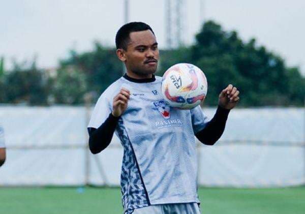 Alasan Bojan Hodak Ganti Saddil Ramdani di Laga Persib Bandung vs Persis Solo Alasan Bojan Hodak Ganti Saddil Ramdani di Laga Persib Bandung vs Persis Solo
