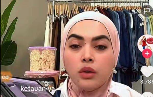 Adik Syahrani Kesal Dituding Ngeles Comot Foto Siomay Chef Devina: Sudah Minta Maaf! Adik Syahrani Kesal Dituding Ngeles Comot Foto Siomay Chef Devina: Sudah Minta Maaf!