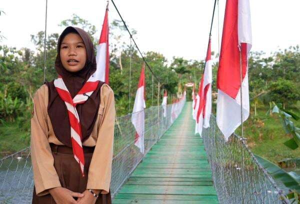 Jembatan Gantung Percepat Akses Warga dan Pelajar di Pameungpeuk Garut Jembatan Gantung Percepat Akses Warga dan Pelajar di Pameungpeuk Garut