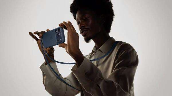 Tali Selempang iPhone 17 Seharga Rp1,7 Juta Bikin Warganet Mencak-mencak Tali Selempang iPhone 17 Seharga Rp1,7 Juta Bikin Warganet Mencak-mencak