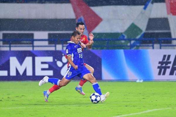 Instruksi Bojan Hodak Bantu Adam Alis Jadi Pahlawan Kemenangan Dramatis Persib Bandung atas Selangor FC Instruksi Bojan Hodak Bantu Adam Alis Jadi Pahlawan Kemenangan Dramatis Persib Bandung atas Selangor FC