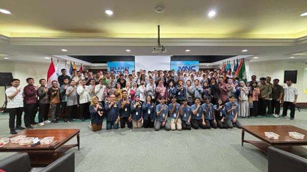 MNC University Latih Siswa SMK di Bidang Cloud Computing AWS MNC University Latih Siswa SMK di Bidang Cloud Computing AWS
