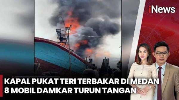 Kapal Pukat Terbakar Hebat di Dermaga B2 Gabion, Kerugian Capai Rp1 Miliar Kapal Pukat Terbakar Hebat di Dermaga B2 Gabion, Kerugian Capai Rp1 Miliar