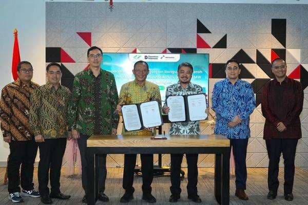 Pertamina dan PTPN III Kolaborasi Kembangkan Kawasan Hijau di Sei Mangkei Pertamina dan PTPN III Kolaborasi Kembangkan Kawasan Hijau di Sei Mangkei