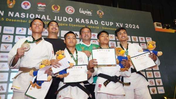 Mahasiswa Universitas BSI Karawang Bikin Bangga! Raih Medali Judo di Kejurnas Kasad Cup 2024 Mahasiswa Universitas BSI Karawang Bikin Bangga! Raih Medali Judo di Kejurnas Kasad Cup 2024