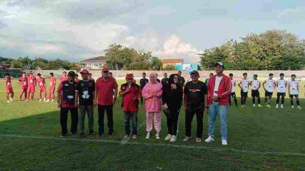 Bung Karno Cup 2025 Dimulai: DPC PDIP Karanganyar Menang Telak di Laga Pembuka Bung Karno Cup 2025 Dimulai: DPC PDIP Karanganyar Menang Telak di Laga Pembuka