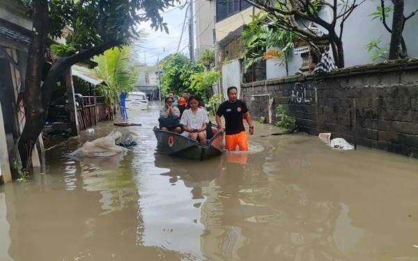 17 Orang Meninggal dan Lima Warga Hilang akibat Banjir di Bali 17 Orang Meninggal dan Lima Warga Hilang akibat Banjir di Bali