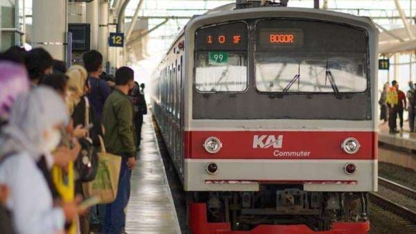 KAI Tambah 30 Trainset KRL Baru Akhir Tahun, Waktu Tunggu Dipangkas jadi 3 Menit KAI Tambah 30 Trainset KRL Baru Akhir Tahun, Waktu Tunggu Dipangkas jadi 3 Menit