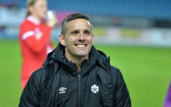 Penyebab John Herdman Baru Akan Resmi Diperkenalkan sebagai Pelatih Timnas Indonesia pada Januari 2026 Penyebab John Herdman Baru Akan Resmi Diperkenalkan sebagai Pelatih Timnas Indonesia pada Januari 2026