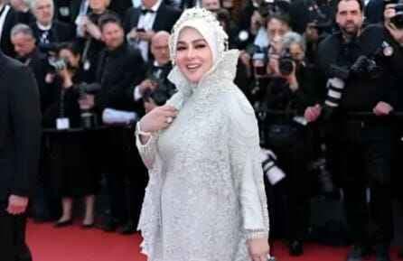 Begini Protes Manja Syahrini Lihat Fotonya di Getty Images: Jehong, Masa Muka Sebesar Rumah? Begini Protes Manja Syahrini Lihat Fotonya di Getty Images: Jehong, Masa Muka Sebesar Rumah?