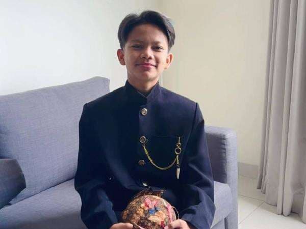 Menyala! Honor Farel Prayoga Sekali Manggung Tembus Rp100 Juta Menyala! Honor Farel Prayoga Sekali Manggung Tembus Rp100 Juta