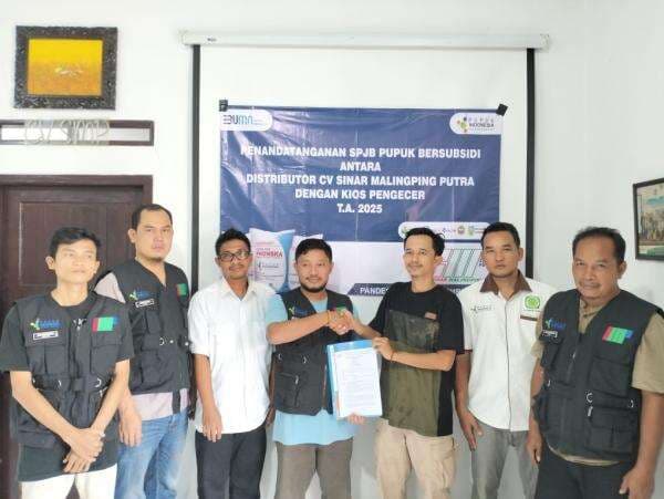 Distributor Pupuk Bersubsidi CV Sinar Malingping Putra Bersama Kios Resmi Menandatangani SPJB Distributor Pupuk Bersubsidi CV Sinar Malingping Putra Bersama Kios Resmi Menandatangani SPJB