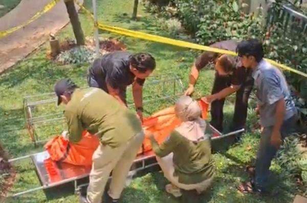 Polisi Usut Penyebab WNA China Jatuh dari Lantai 35 Apartemen di Jakut hingga Tewas Polisi Usut Penyebab WNA China Jatuh dari Lantai 35 Apartemen di Jakut hingga Tewas