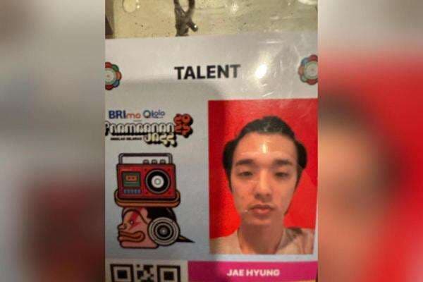 Viral ID Card eaJ Park untuk Prambanan Jazz 2025 Bikin Ngakak, Ini Fotonya! Viral ID Card eaJ Park untuk Prambanan Jazz 2025 Bikin Ngakak, Ini Fotonya!