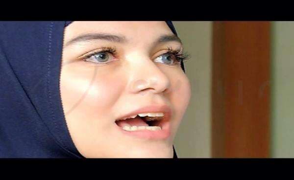 Keluarga Korban Klaim Nadya Almira Hanya Beri Rp185 Juta, Lalu Hilang Tanpa Kabar Keluarga Korban Klaim Nadya Almira Hanya Beri Rp185 Juta, Lalu Hilang Tanpa Kabar