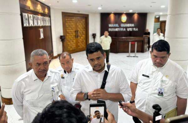 Gubernur Bobby Nasution TegaskanTakAda Pemangkasan Anggaran Bencana Ratusan Miliar Gubernur Bobby Nasution TegaskanTakAda Pemangkasan Anggaran Bencana Ratusan Miliar